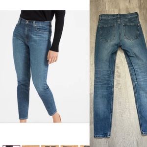 Everlane Denim Jeans size 0/ 25 high rise straight skinny